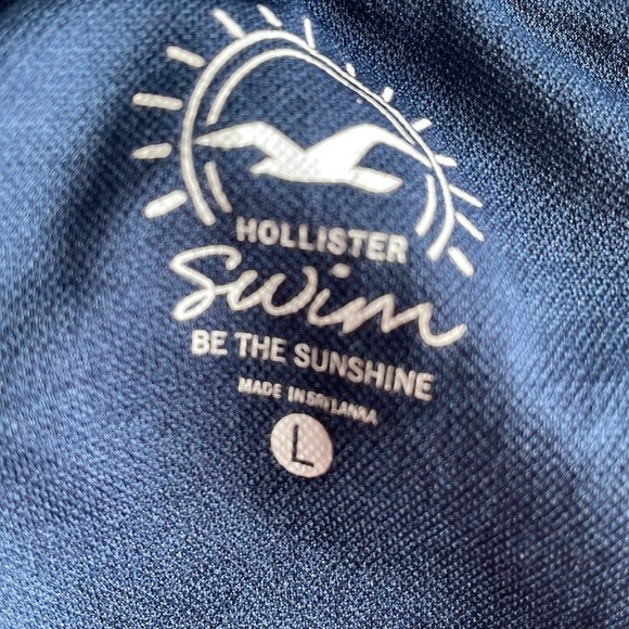 Hollister Striped Cutout One Piece Swim Suit - Picture 5 of 6